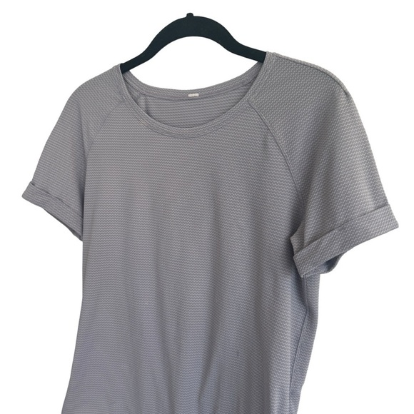 Lululemon Open Up Tie Back Tee, Heathered Lavender Grey/Lavender Grey, Size 4 - Picture 4 of 8